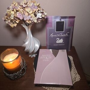 Sheer Intrigue Plus and Gloria Vanderbilt Hosiery